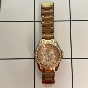 rose gold fossil watch